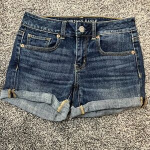 American Eagle Outfitters Women's Blue Denim Shorts